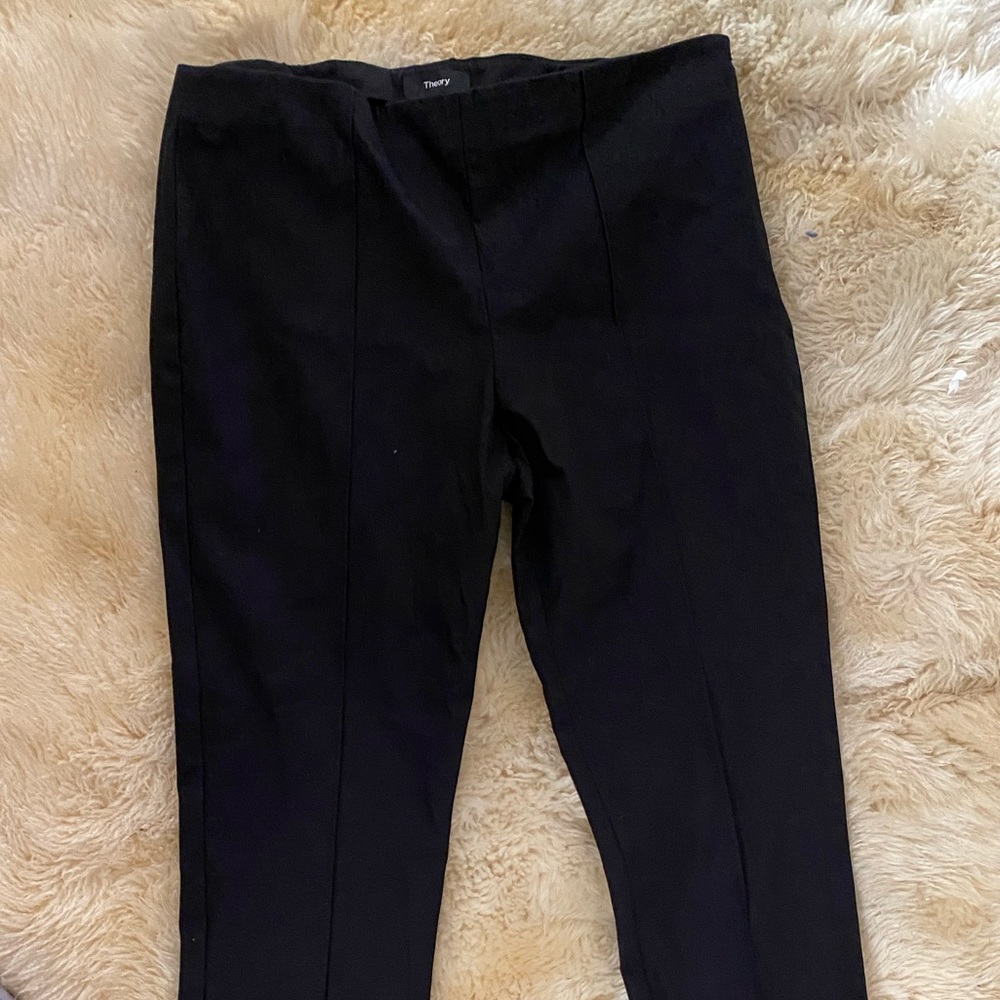 Theory pants ❤️